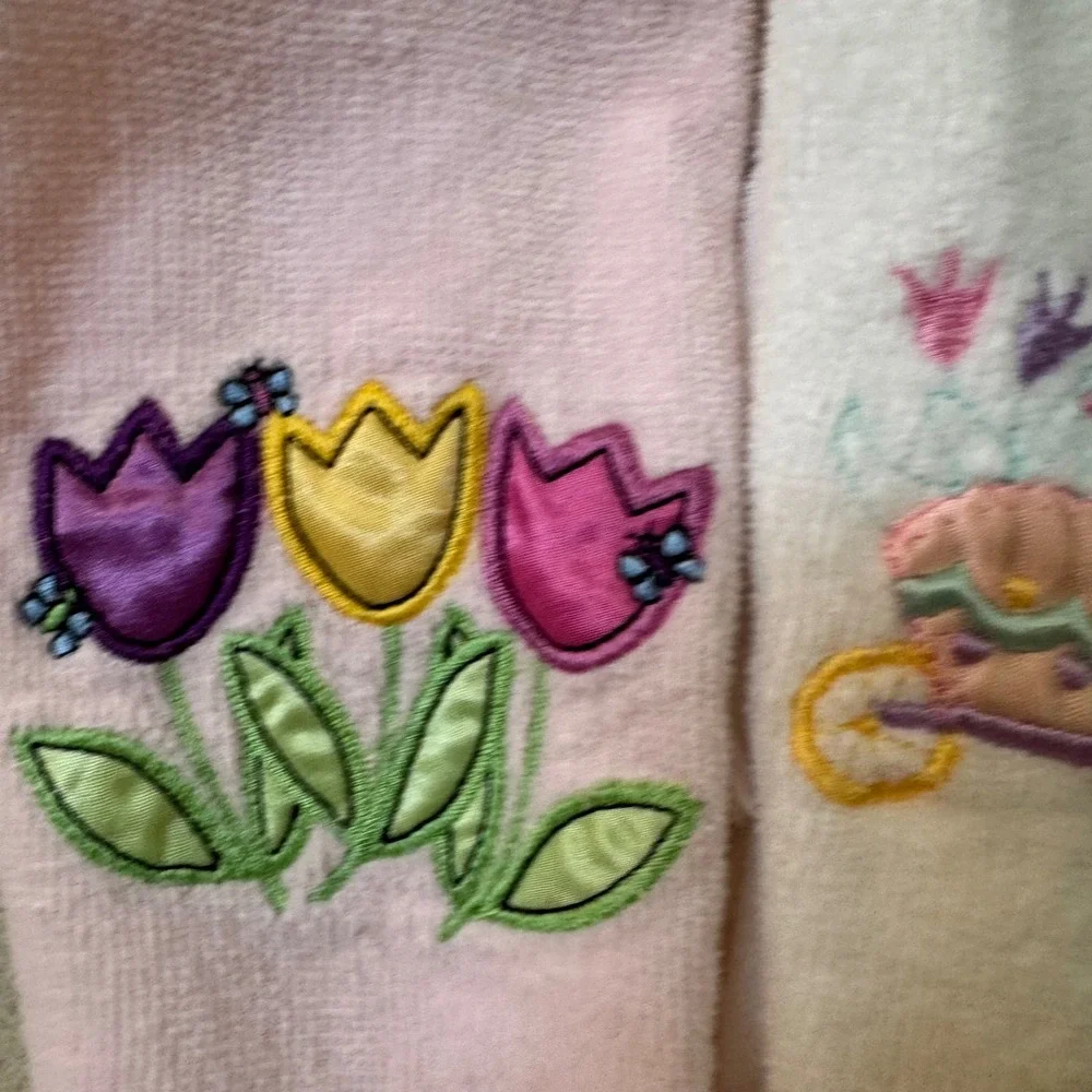 Vintage Embroidered Holiday Fingertip Towel Set 12pc Christmas Easter Fall Decor
